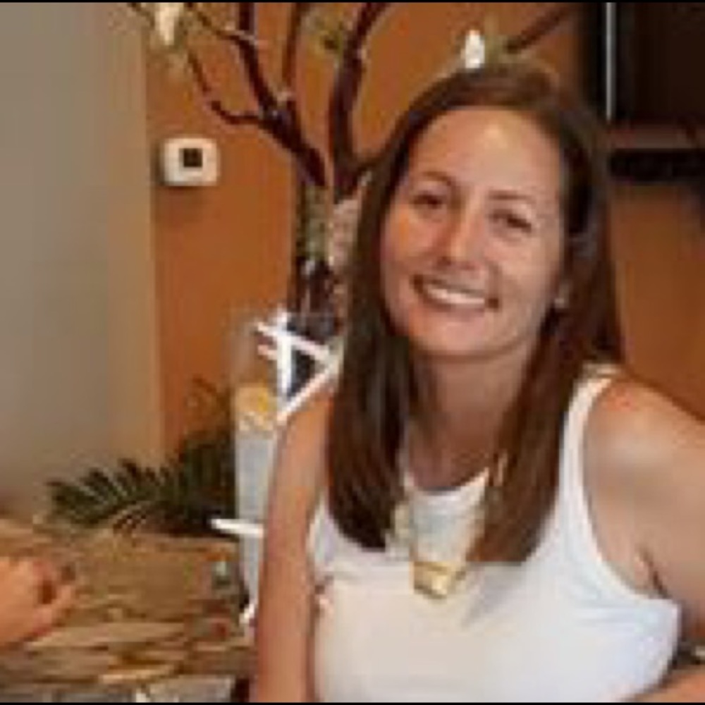 Meet your Posher, Rebecca